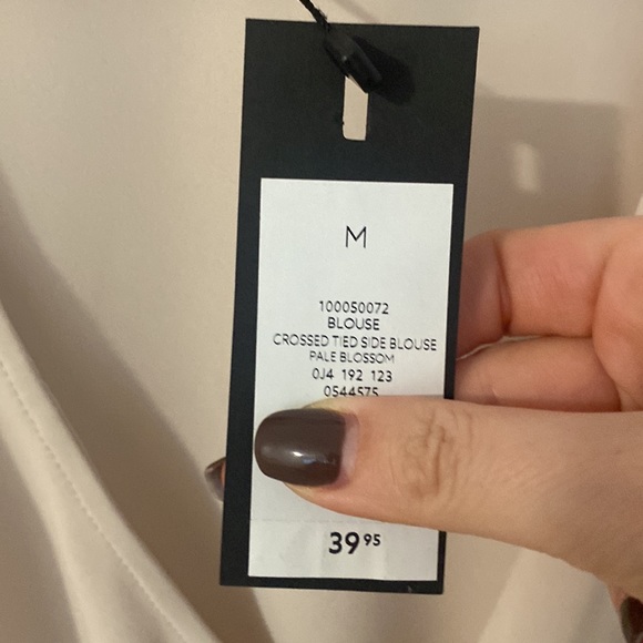 Blouse - Picture 2 of 2